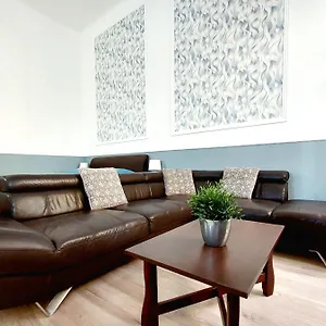  Apartamento Eoetvoes Hungría